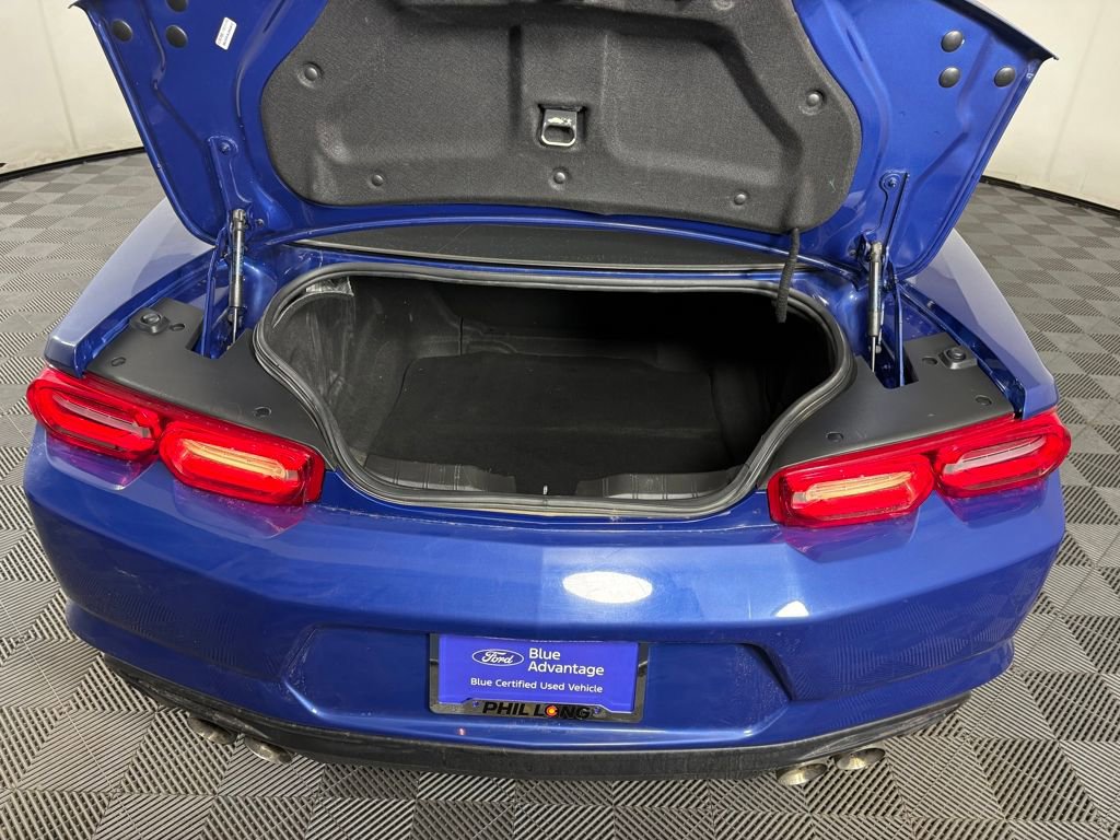 Used 2021 Chevrolet Camaro LT image 28