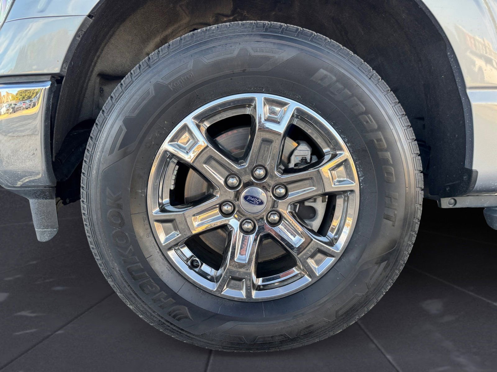 Certified 2022 Ford F150 XLT w/ Equipment Group 302A High image 14