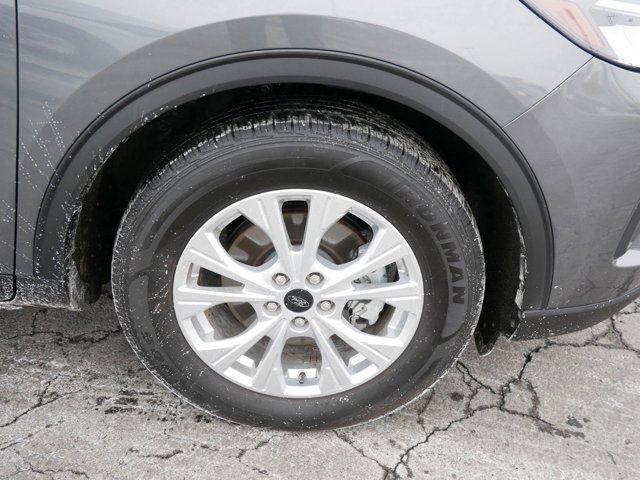 Certified 2023 Ford Escape Active w/ Cold Weather Package FWD image 6