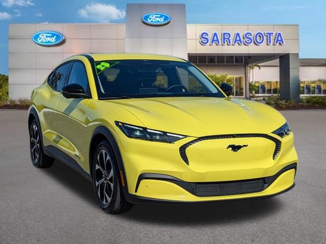 Certified 2025 Ford Mustang Mach-E Select w/ Comfort Package Lite AWD/4WD image 1
