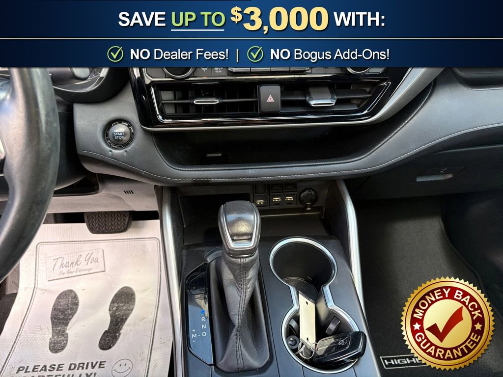 Used 2020 Toyota Highlander XLE FWD image 20