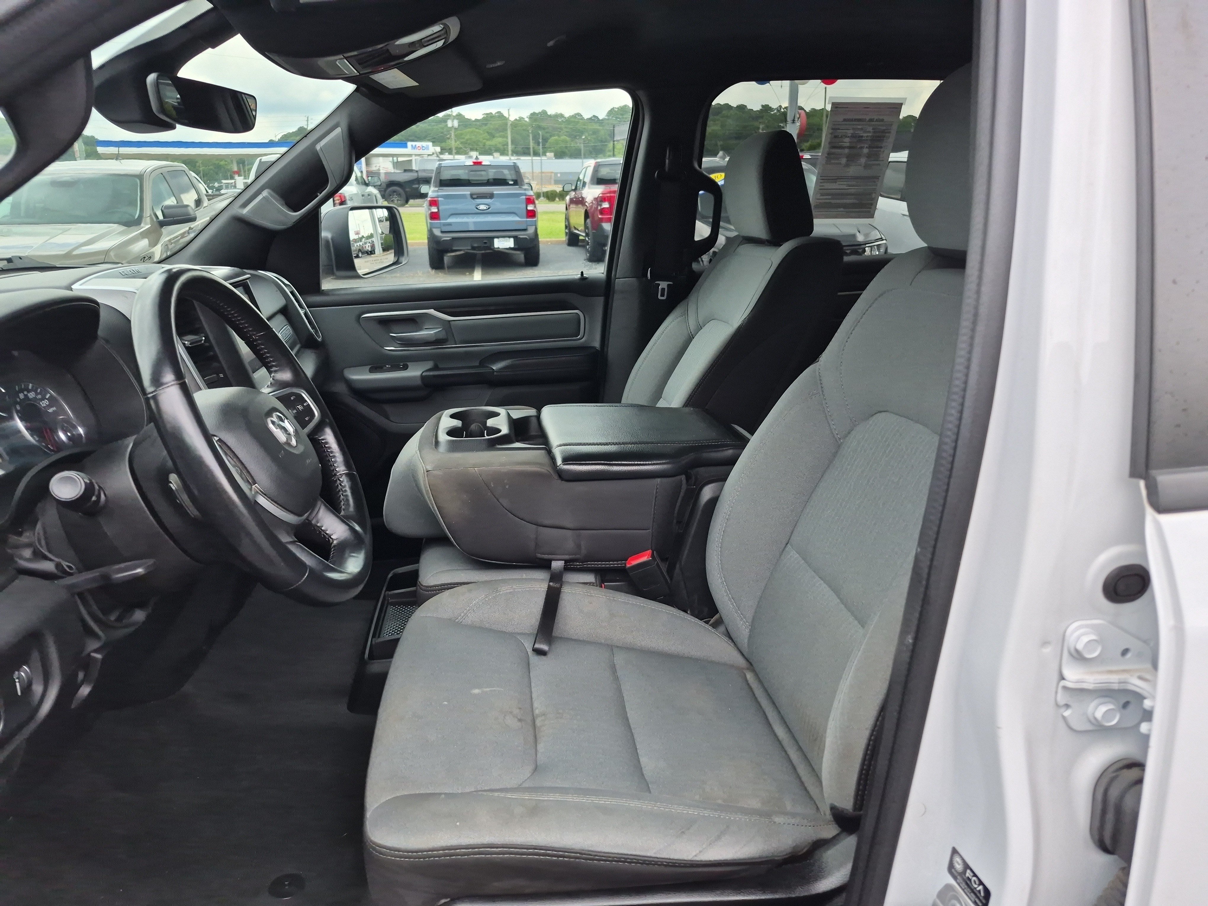 Used 2023 RAM 1500 Big Horn AWD/4WD image 13