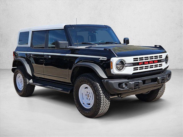 Certified 2025 Ford Bronco Heritage Edition AWD/4WD image 3