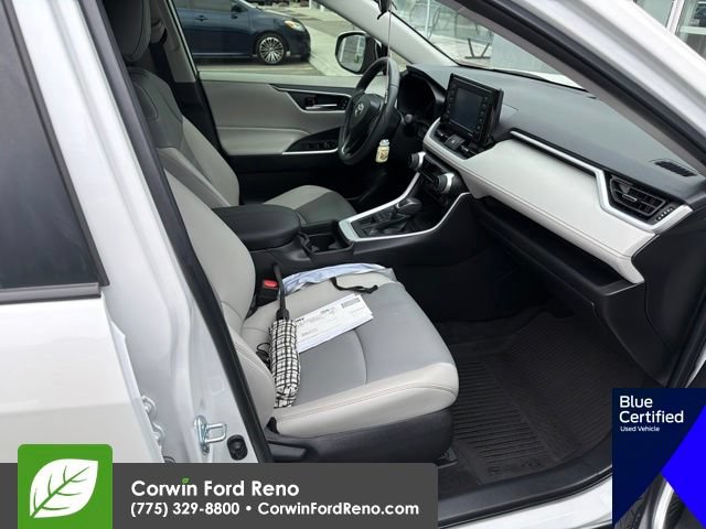 Used 2021 Toyota RAV4 XLE Premium AWD/4WD image 14
