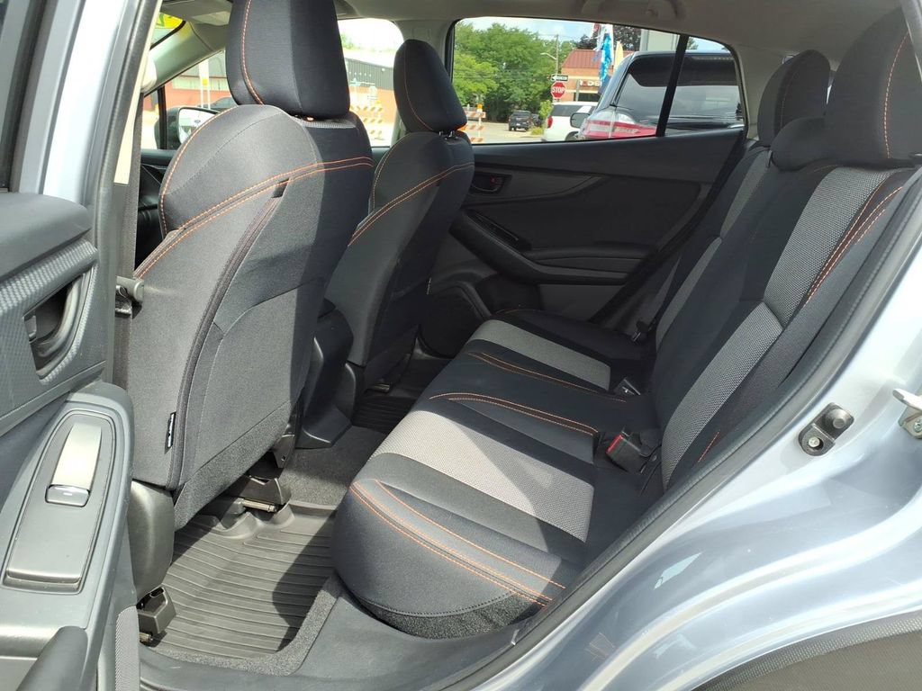 Used 2021 Subaru Crosstrek 2.0i Premium w/ Moonroof Package AWD/4WD image 10