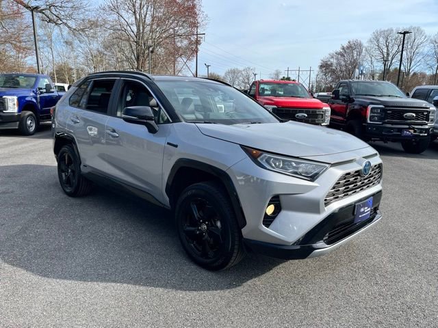 Used 2021 Toyota RAV4 XSE AWD/4WD image 4