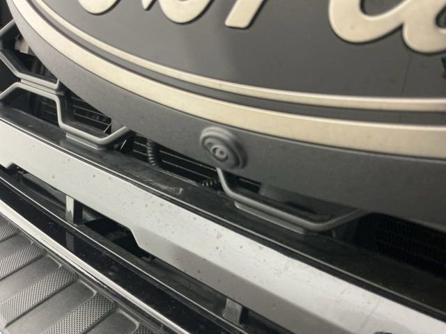 Certified 2025 Ford F350 Lariat w/ Black Appearance Package image 11