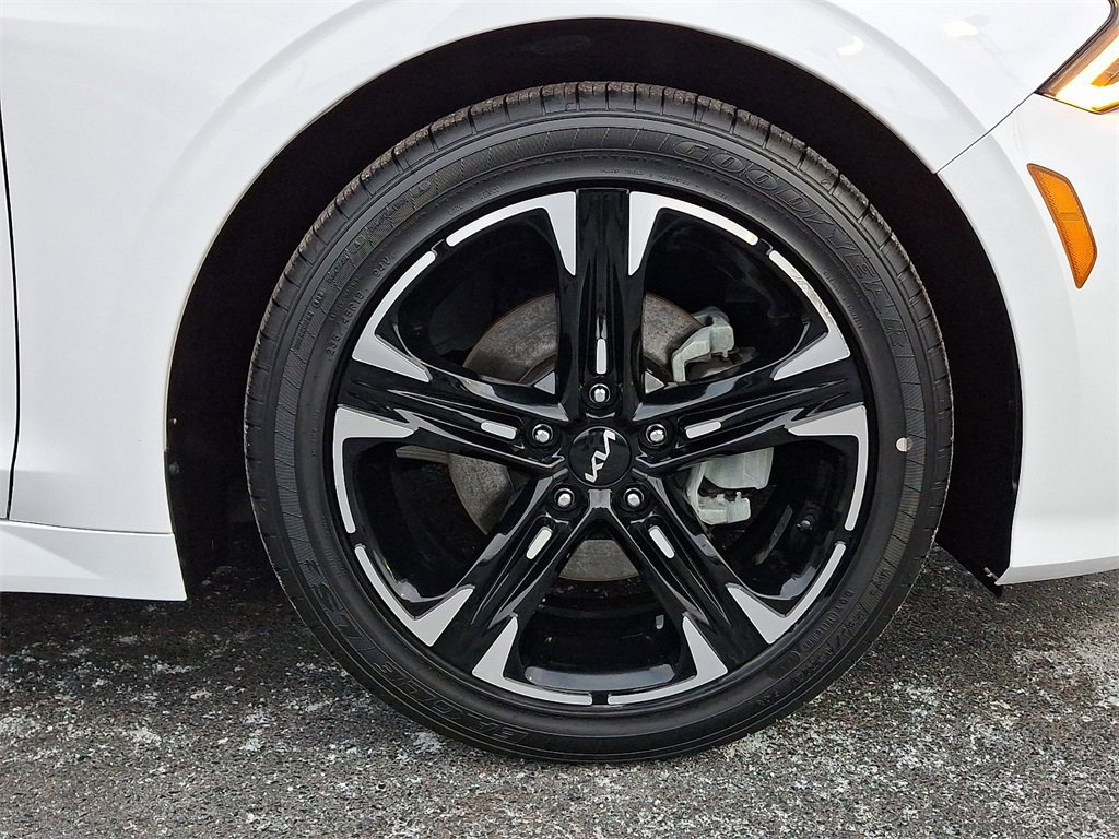 Used 2022 Kia K5 GT-Line w/ GT-Line FWD Premium Package image 9