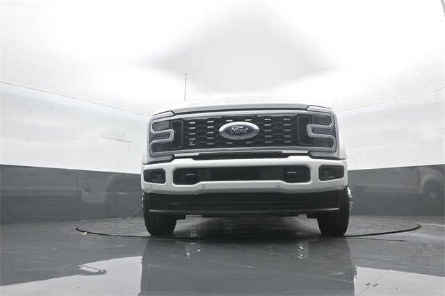 Certified 2025 Ford F450 Platinum image 26