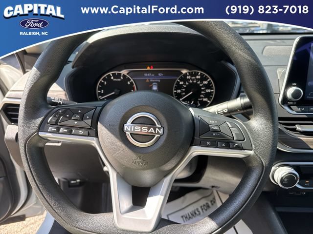 Used 2025 Nissan Altima 2.5 SV AWD/4WD image 24