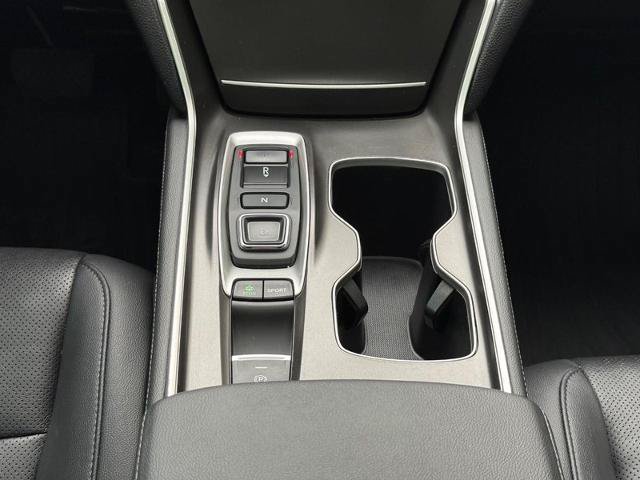 Used 2019 Honda Accord Touring image 12