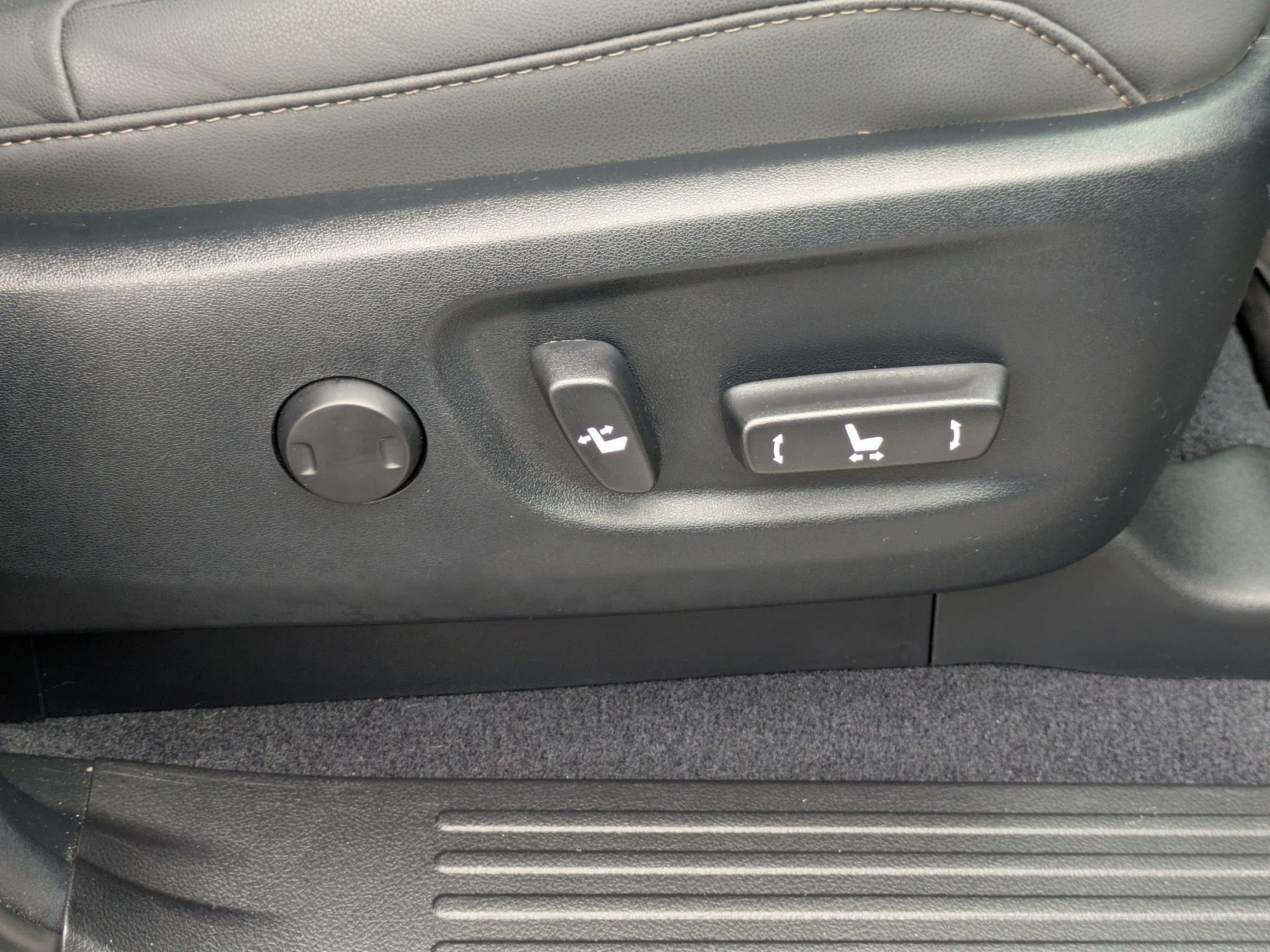 Used 2023 Lexus GX 460 Premium image 38