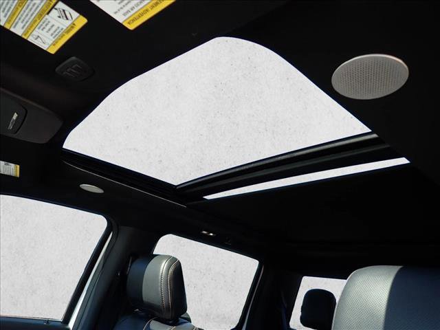 Certified 2022 Ford F150 Platinum w/ Equipment Group 701A High image 17