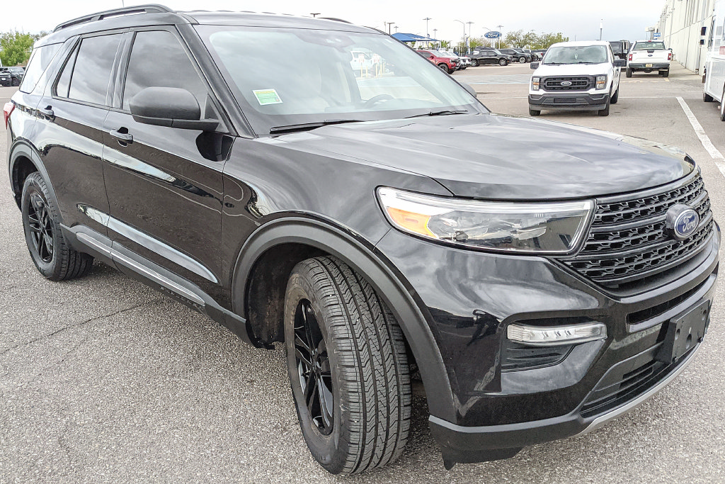 Certified 2023 Ford Explorer XLT w/ Equipment Group 202A