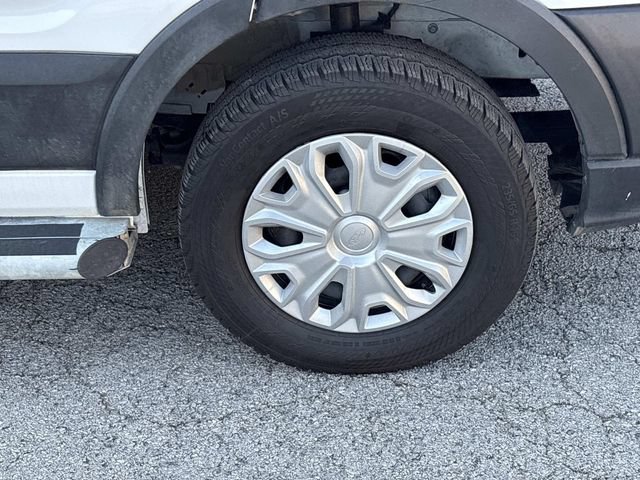 Certified 2025 Ford Transit 250 Low Roof w/ Exterior Upgrade Package RWD image 9