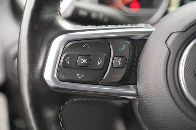 Used 2022 Jeep Wrangler Unlimited Sahara w/ Cold Weather Group AWD/4WD image 22