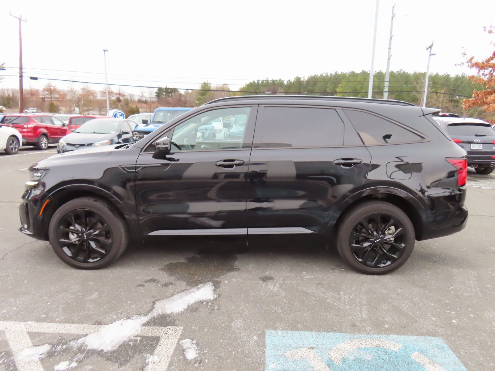 Used 2023 Kia Sorento SX image 3