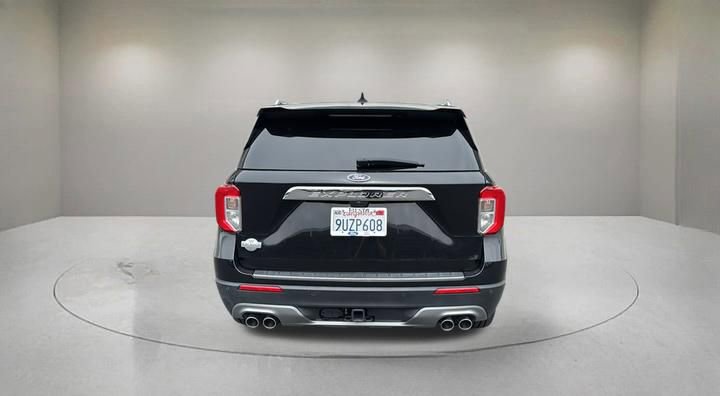 Certified 2023 Ford Explorer King Ranch w/ Technology Package RWD image 3