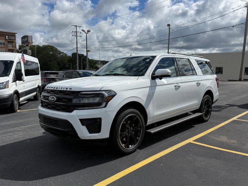 Certified 2023 Ford Expedition Max Limited AWD/4WD image 12