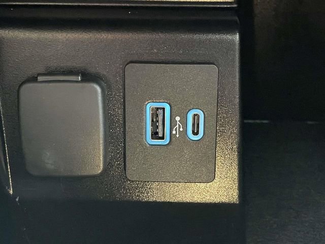 Certified 2022 Ford Explorer King Ranch w/ Class IV Trailer Tow Package image 34