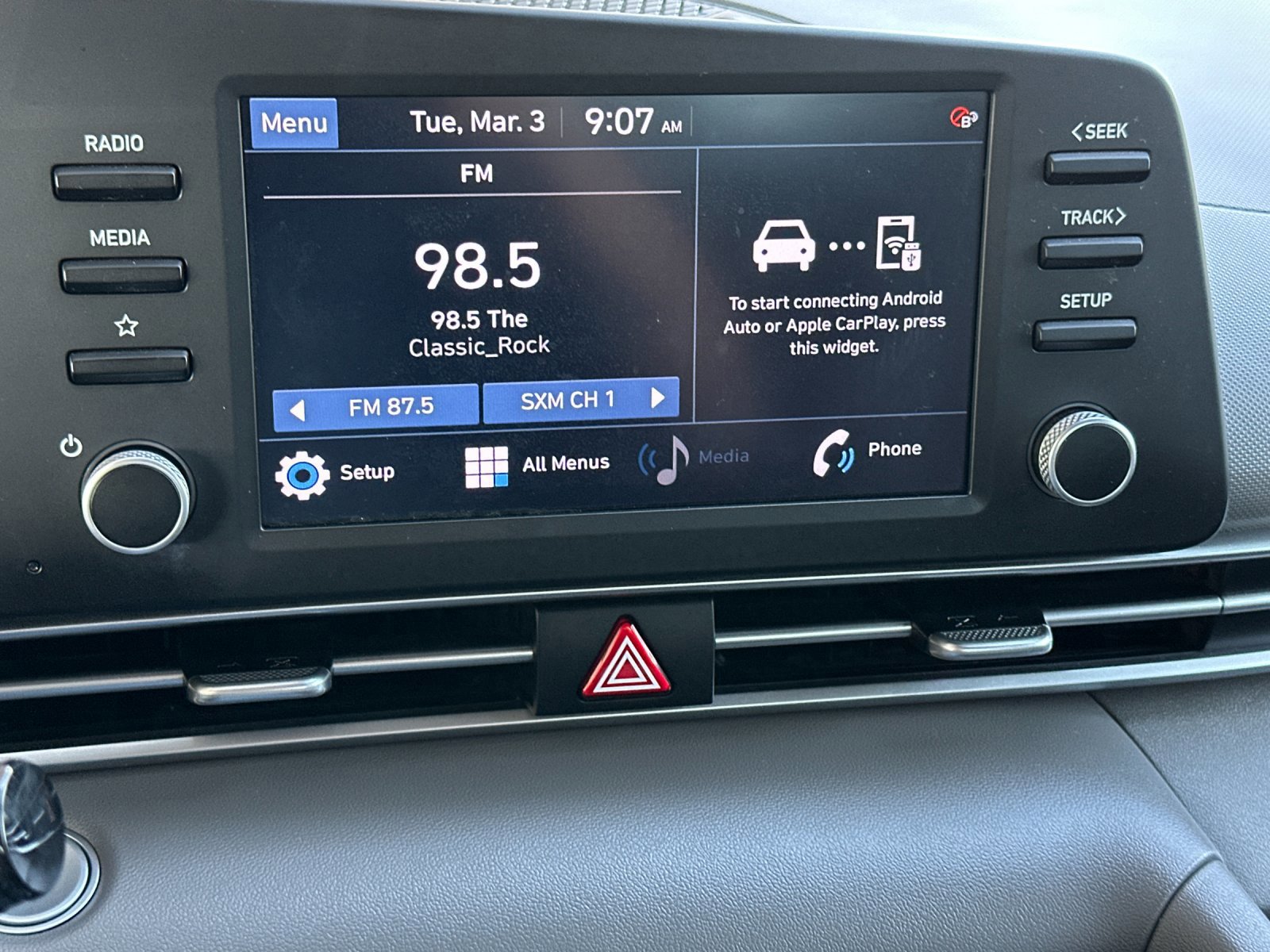 Used 2021 Hyundai Elantra SEL image 17