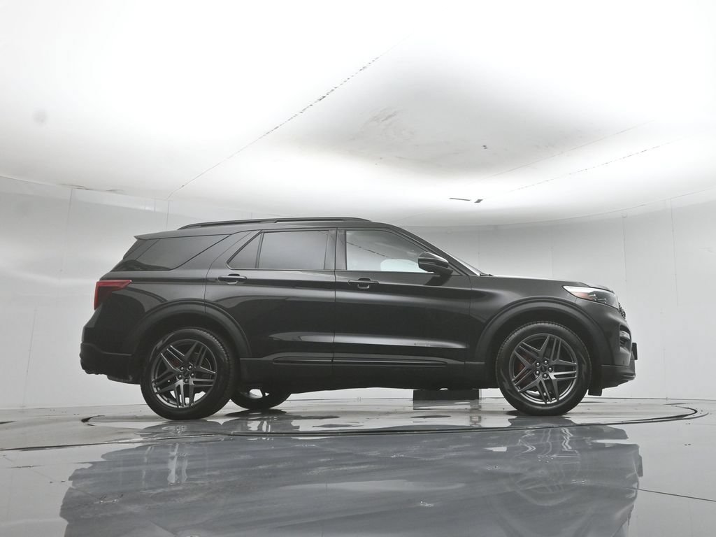 Certified 2023 Ford Explorer ST w/ Equipment Group 401A AWD/4WD image 57