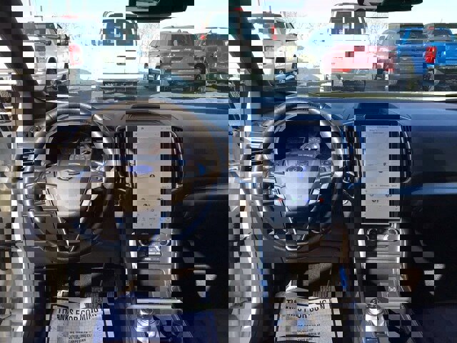 Certified 2022 Ford Edge Titanium w/ Equipment Group 301A image 11