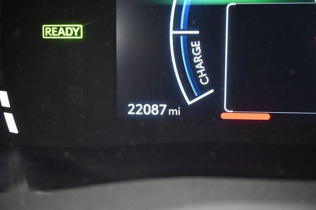 Used 2025 Toyota Camry SE FWD image 19