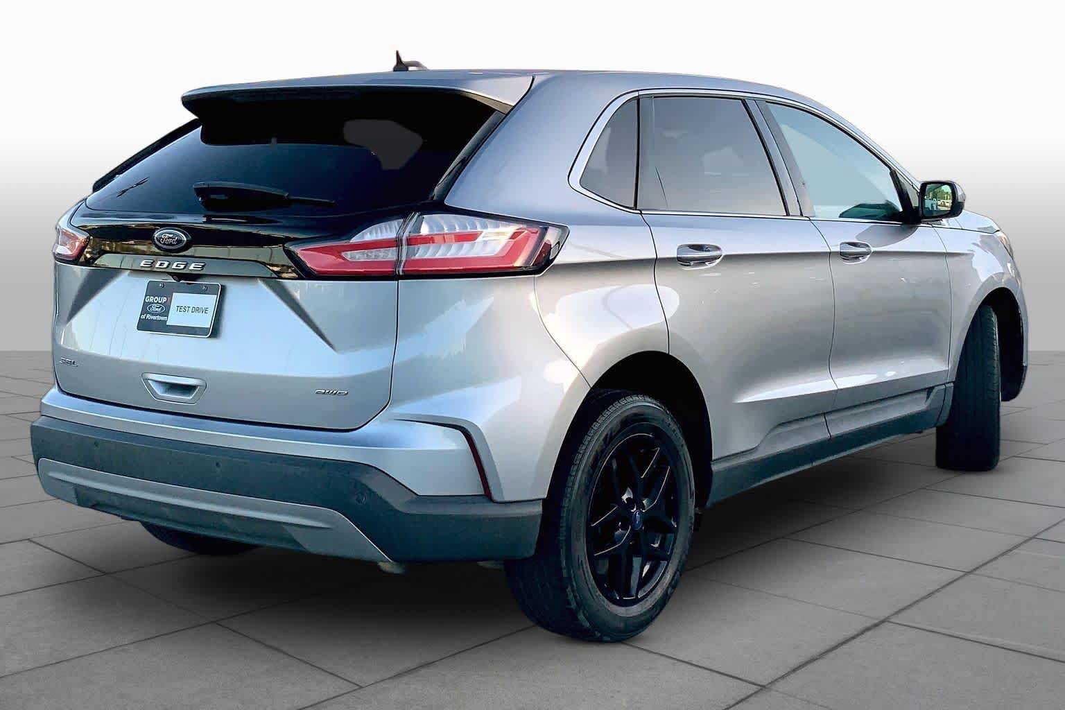 Certified 2022 Ford Edge SEL AWD/4WD image 12