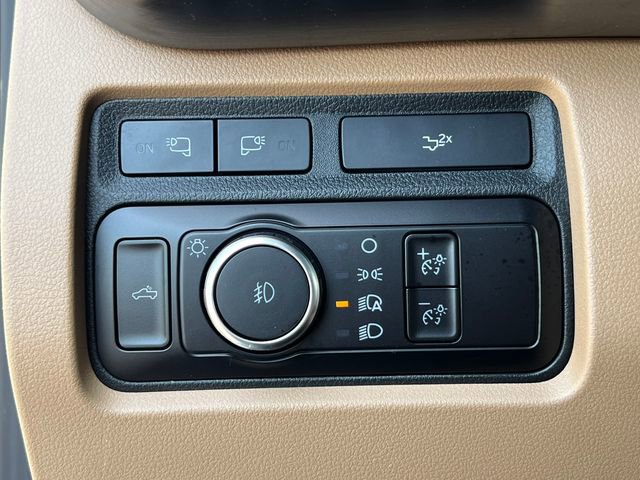 Certified 2023 Ford F250 Lariat w/ Lariat Ultimate Package AWD/4WD image 30