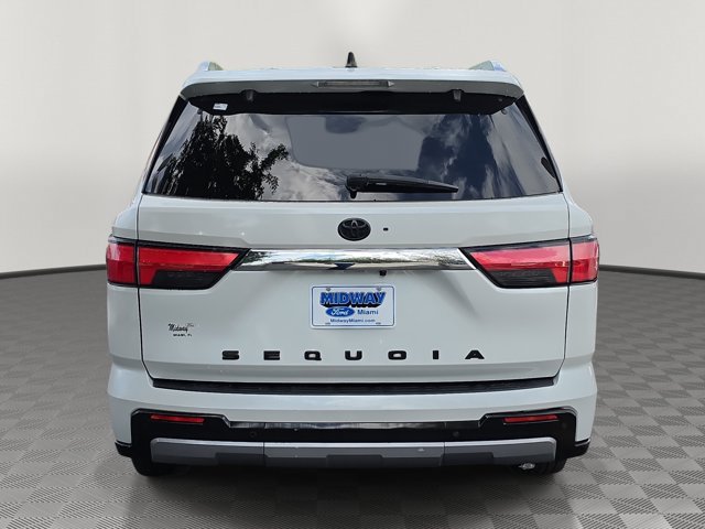 Used 2024 Toyota Sequoia Limited w/ Tow Technology Package AWD/4WD image 5