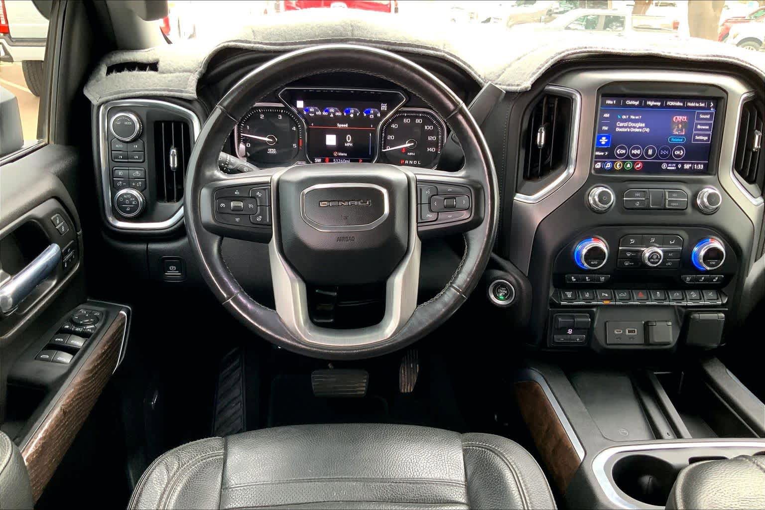 Used 2023 GMC Sierra 2500 Denali w/ Denali Ultimate Package AWD/4WD image 6