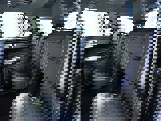 Certified 2023 Ford Explorer Limited w/ Equipment Group 301A image 14