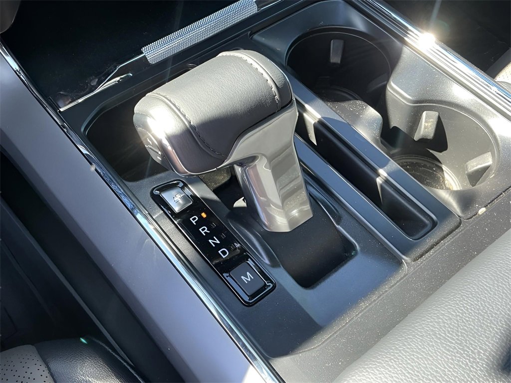 Certified 2025 Ford F150 Lariat w/ Equipment Group 502A High image 50