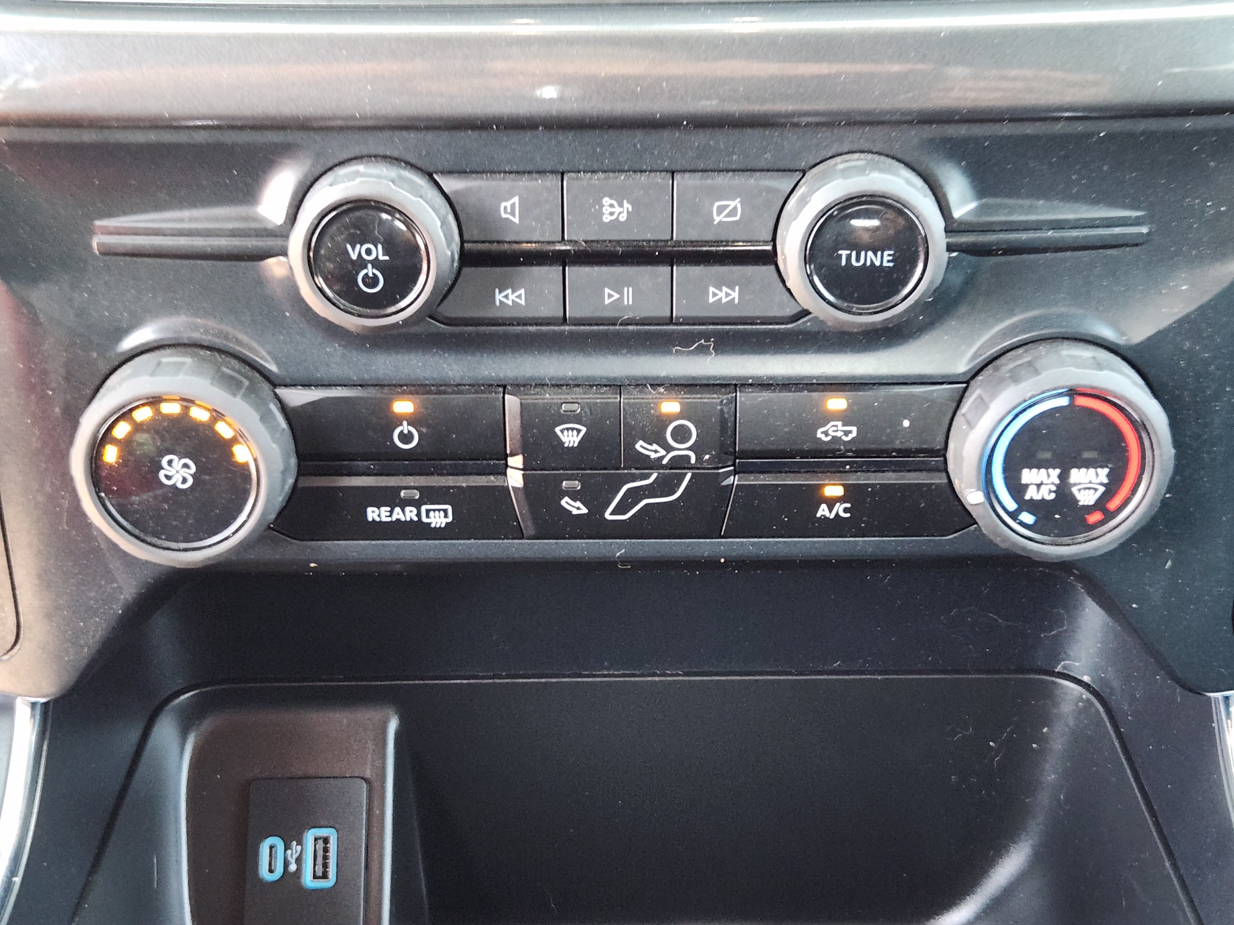 Certified 2024 Ford F150 STX RWD image 19
