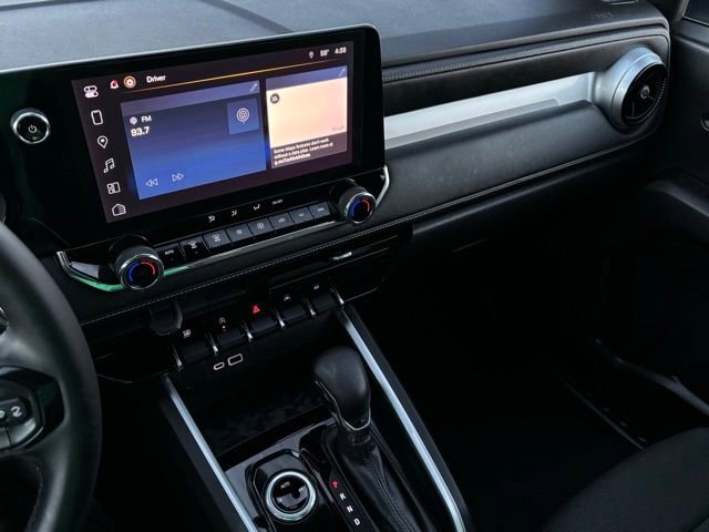 Used 2023 Chevrolet Colorado LT w/ LT Convenience Package image 34