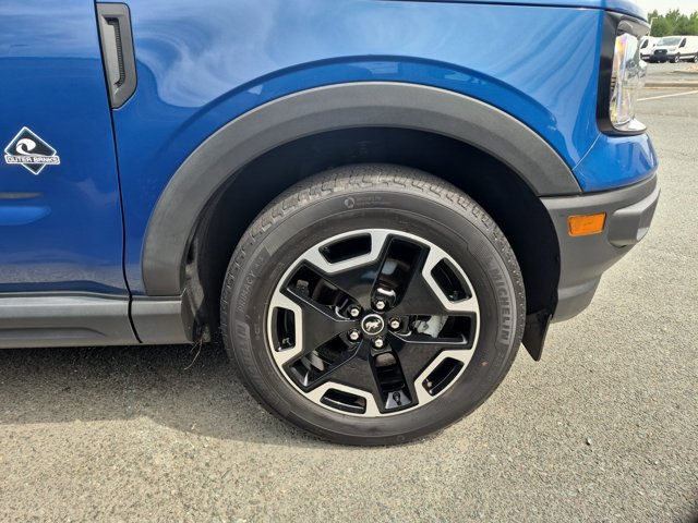 Certified 2023 Ford Bronco Sport Outer Banks AWD/4WD image 11