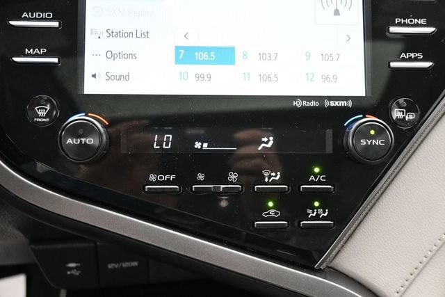 Used 2019 Toyota Camry SE w/ Audio Package FWD image 21