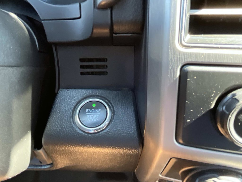 Certified 2019 Ford F150 Platinum w/ Technology Package AWD/4WD image 41