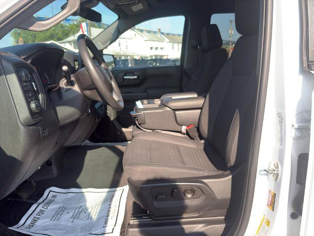 Used 2022 Chevrolet Silverado 1500 Custom Trail Boss w/ LPO, Dark Essentials Package AWD/4WD image 14