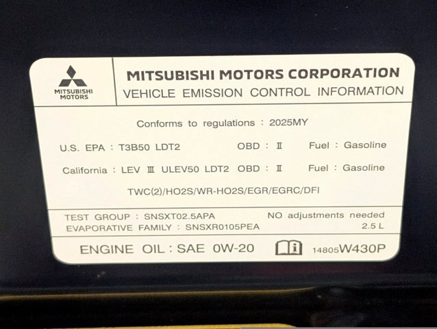 Used 2025 Mitsubishi Outlander SE AWD/4WD image 26