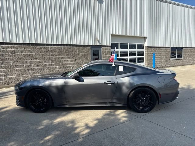 Certified 2024 Ford Mustang Coupe RWD image 10