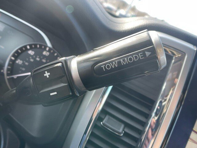 Used 2021 Nissan Titan SV w/ SV Convenience Package AWD/4WD image 28