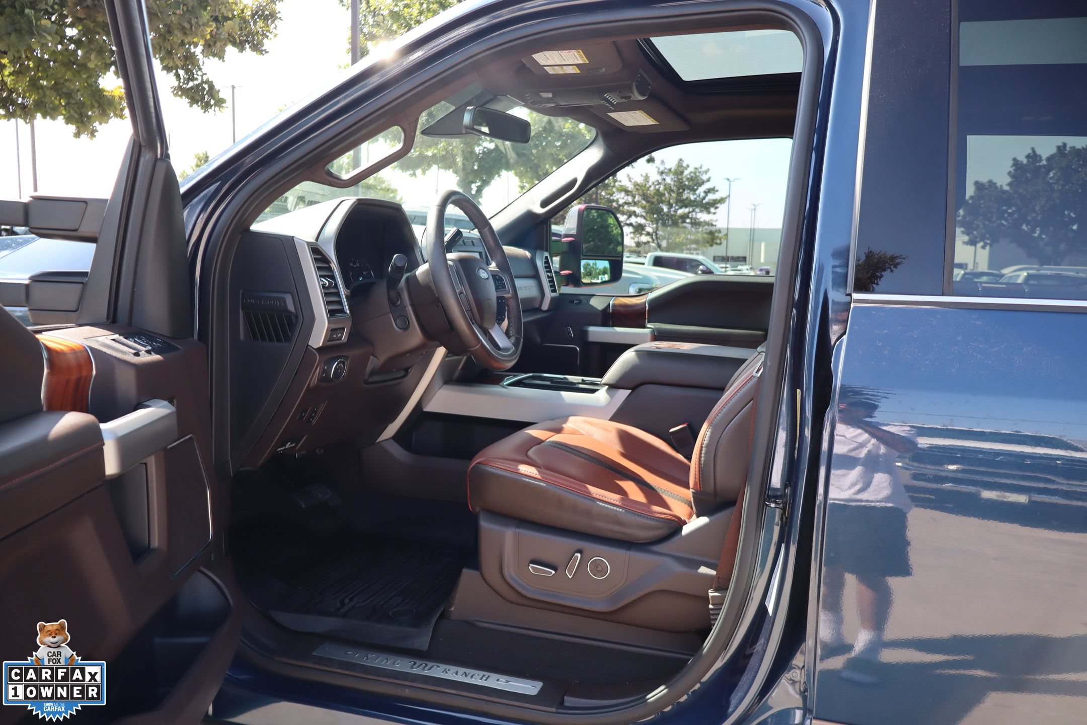 Certified 2019 Ford F450 King Ranch w/ King Ranch Ultimate Package AWD/4WD image 26
