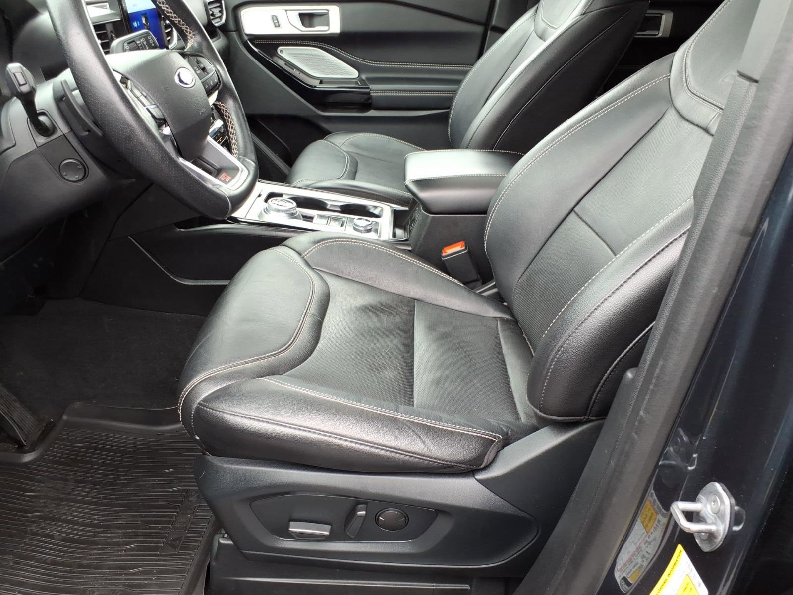 Certified 2022 Ford Explorer ST w/ Equipment Group 401A image 15