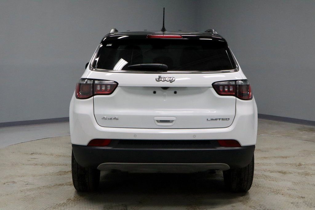 Used 2024 Jeep Compass Limited image 4