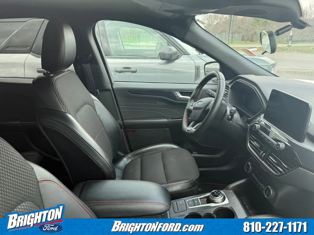 Certified 2023 Ford Escape ST-Line w/ Equipment Group 301A FWD image 7