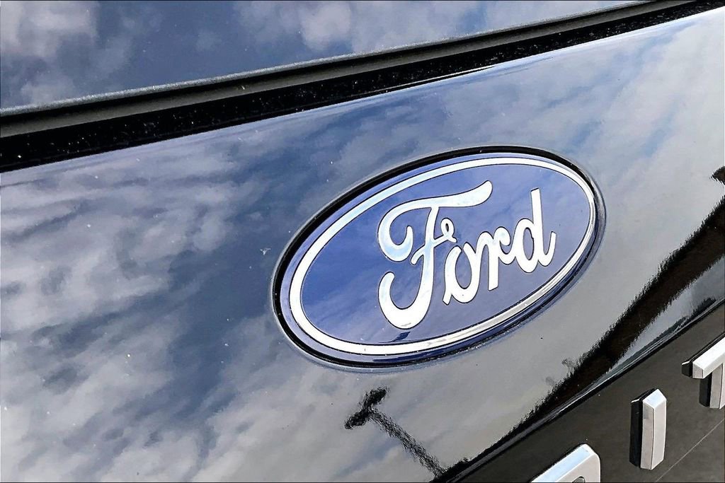 Certified 2025 Ford Expedition Max Active image 31