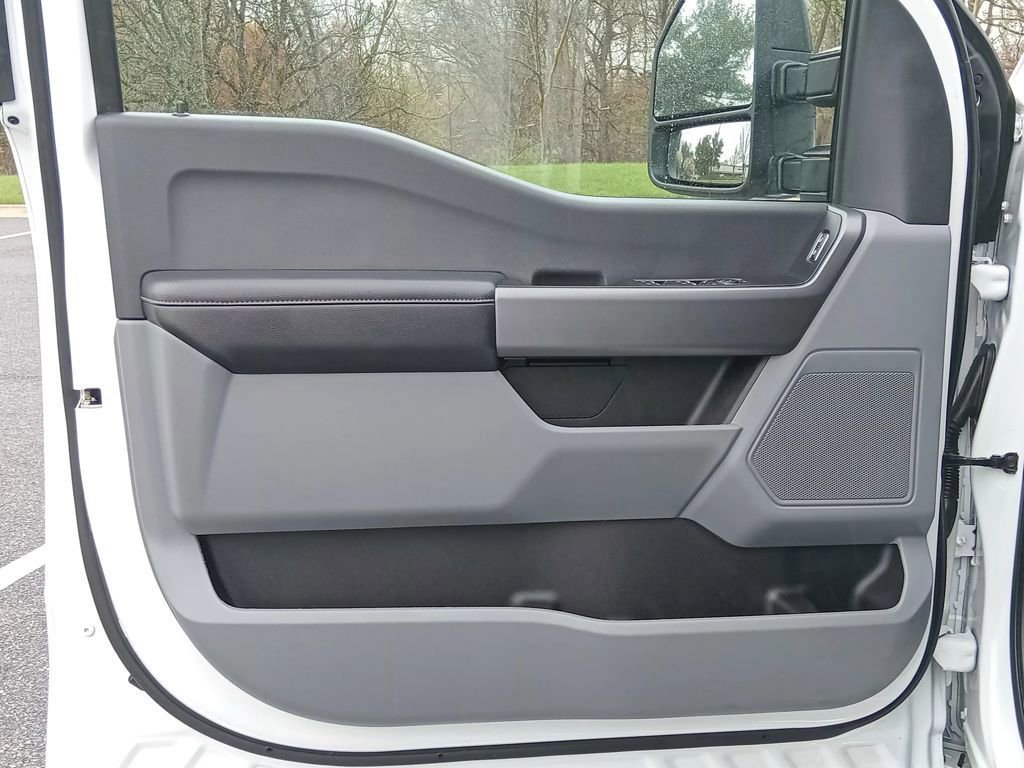 Certified 2025 Ford F250 XLT image 19