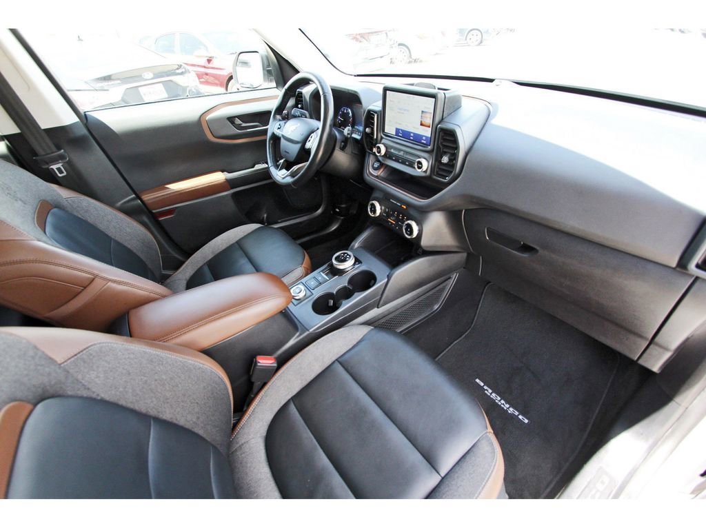 Certified 2023 Ford Bronco Sport Outer Banks w/ Tech Package AWD/4WD image 31